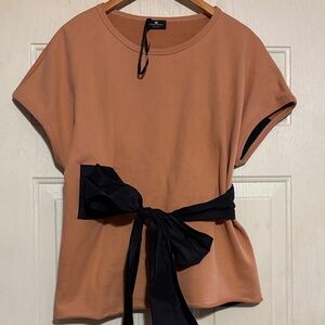 Elisabetta Franchi Italian Luxury Design Chic Top with Black Bow Accent